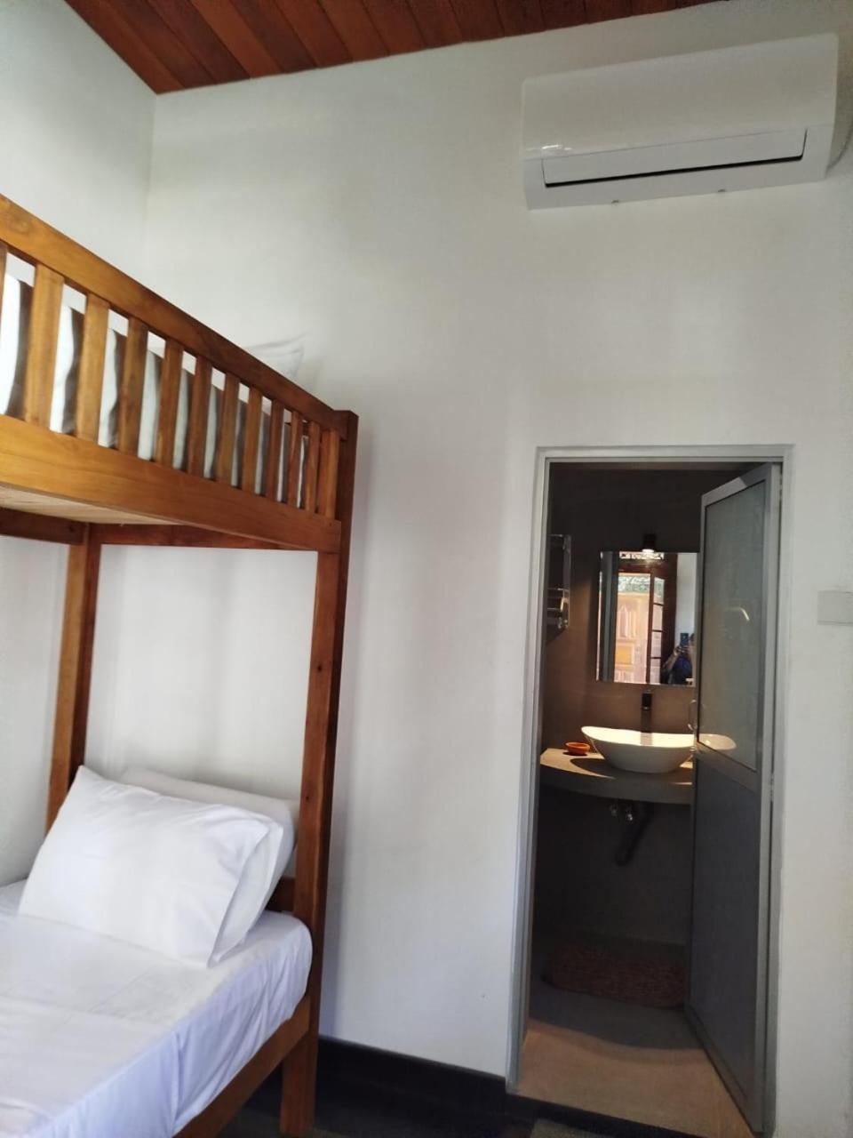 אהנגאמה Villa Risithenmi מראה חיצוני תמונה